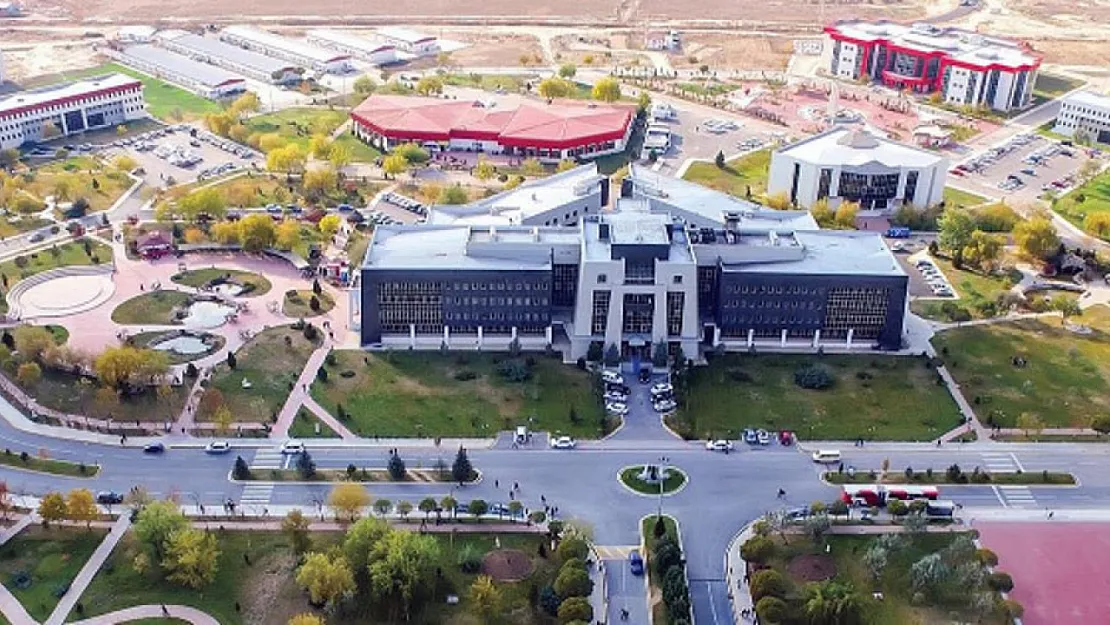 Kırlangıç, AKÜ'de konferans verdi – Kocatepe Gazetesi