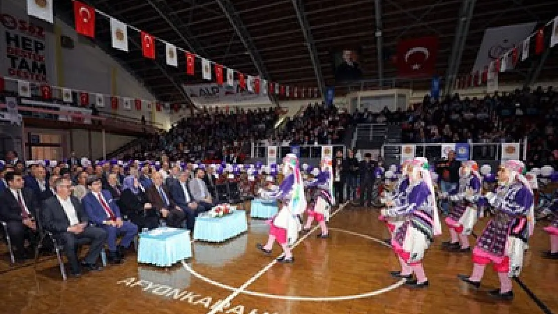 Kitap okuma yarışmasında ödüller sahiplerini buldu