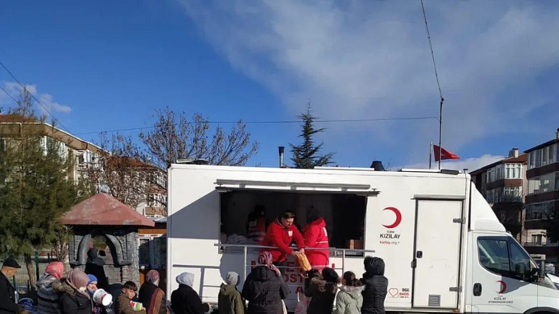 Kızılay, Ramazan'da da Görev Başında