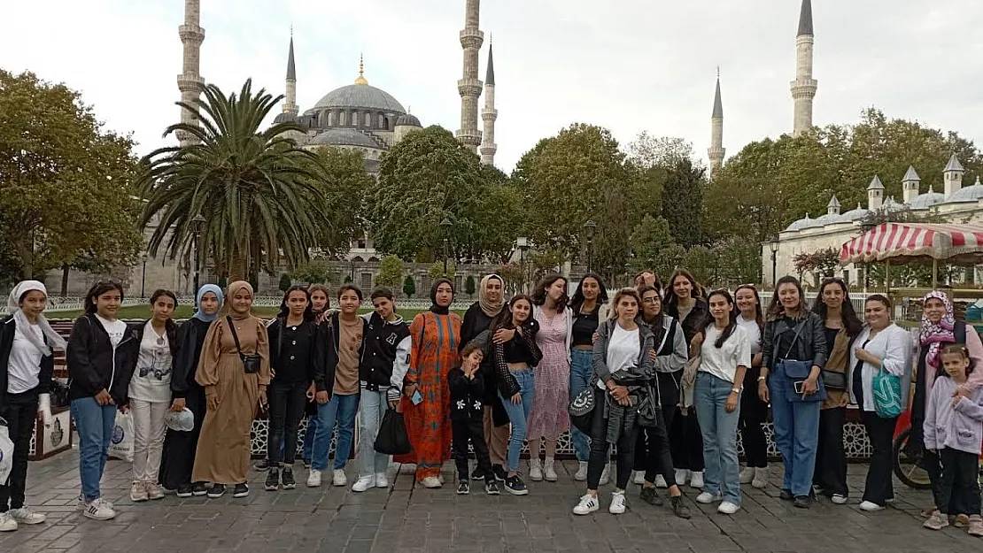 Koyuncu gençleri İstanbul’a gönderdi