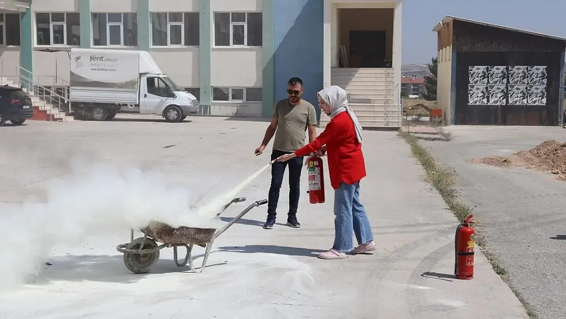 KSBÜ deprem, yangın ve bina tahliye tatbikatı yapıldı