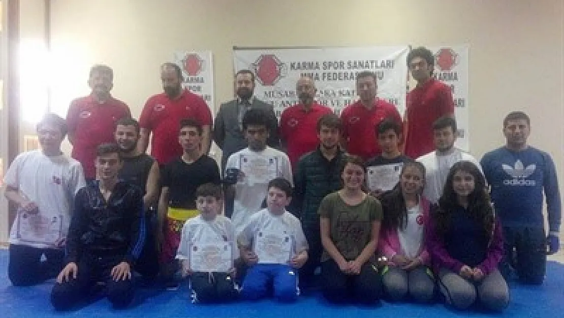 KSSF-MMA hakemleri ve sporcularına kuşak sınavı