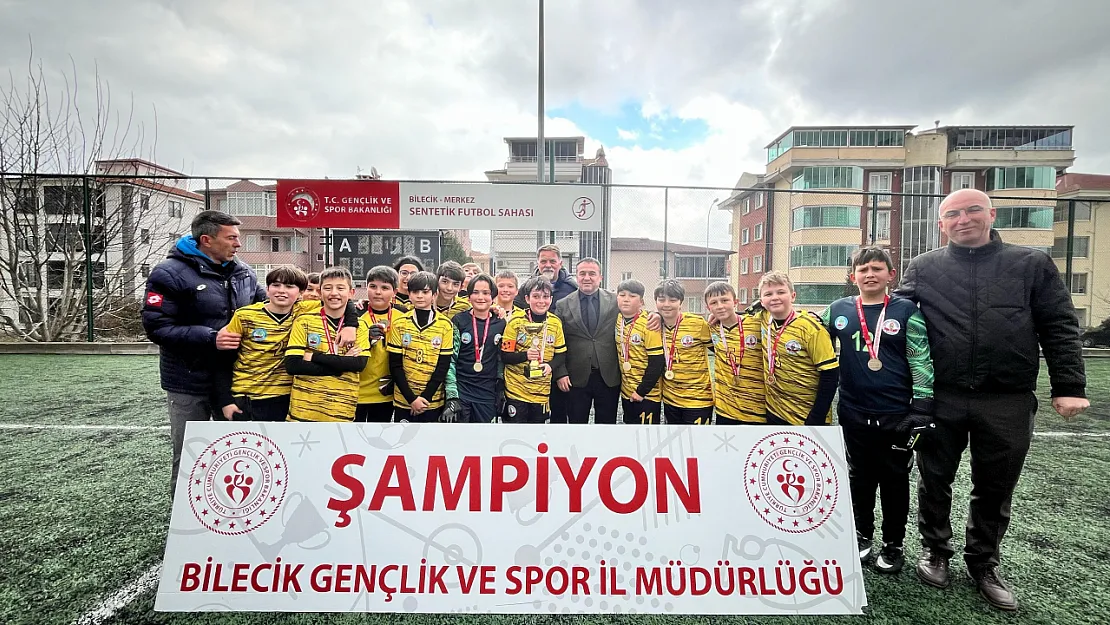 Küçükler Futbol İl Turnuvasının Şampiyonu Edebali Ortaokulu Oldu