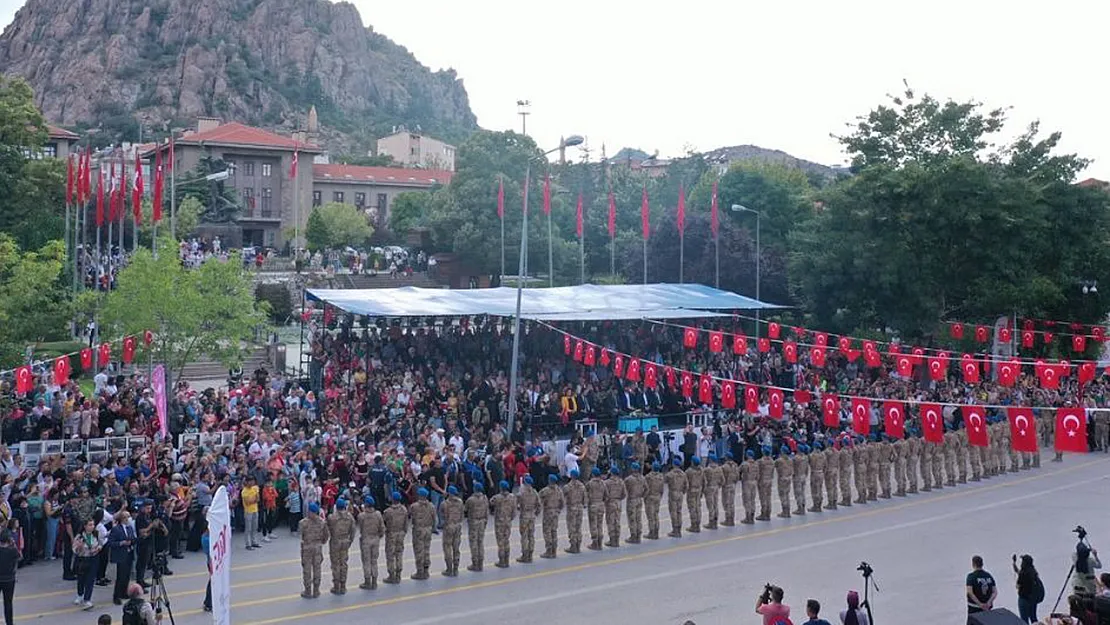 Kurtuluşumuzun 102'nci Yılını Kutluyoruz