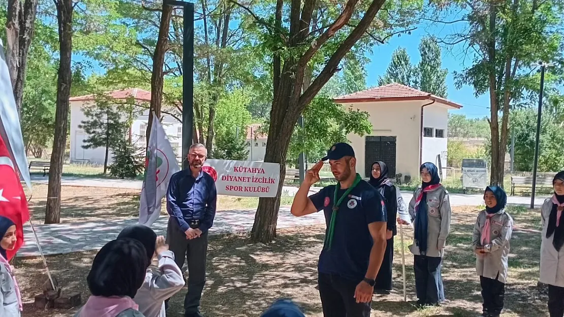 Kütahya'da İzcilik Kampı Düzenlendi