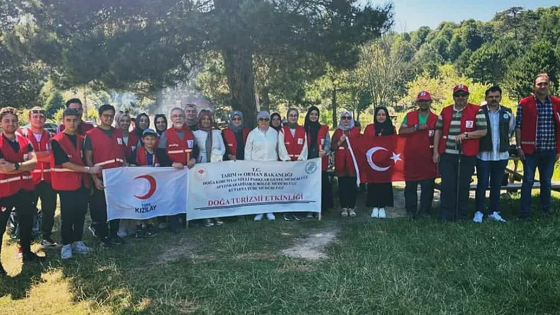 Kütahya DKMP’den Domaniç’te doğa yürüyüşü