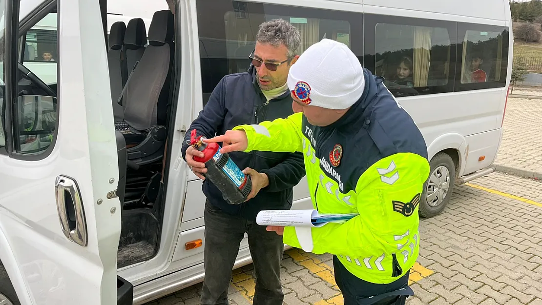 Kütahya Jandarmasından Okul Servislerinde Denetim