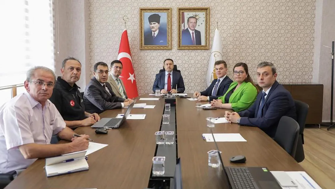 Kütahya Valiliğinde Simav Depremleri Masaya Yatırıldı
