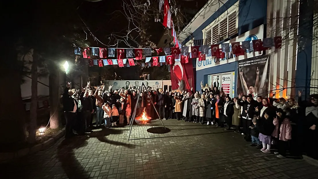 Kutlu Dergah'ta Aile Buluşması