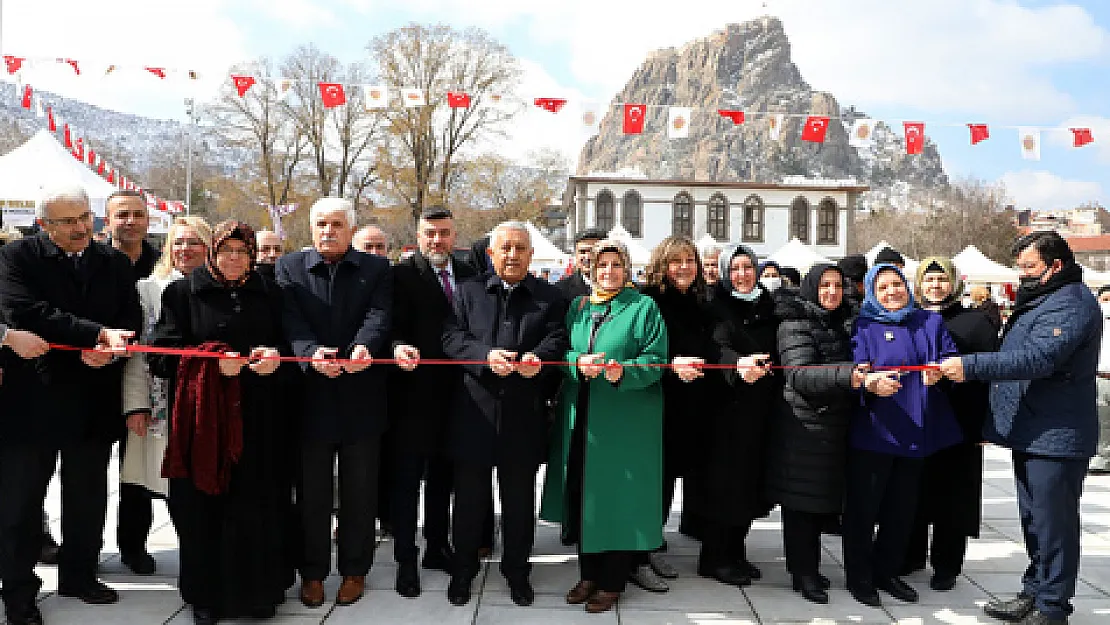 Marifetli Hanımlar Pazarı açıldı