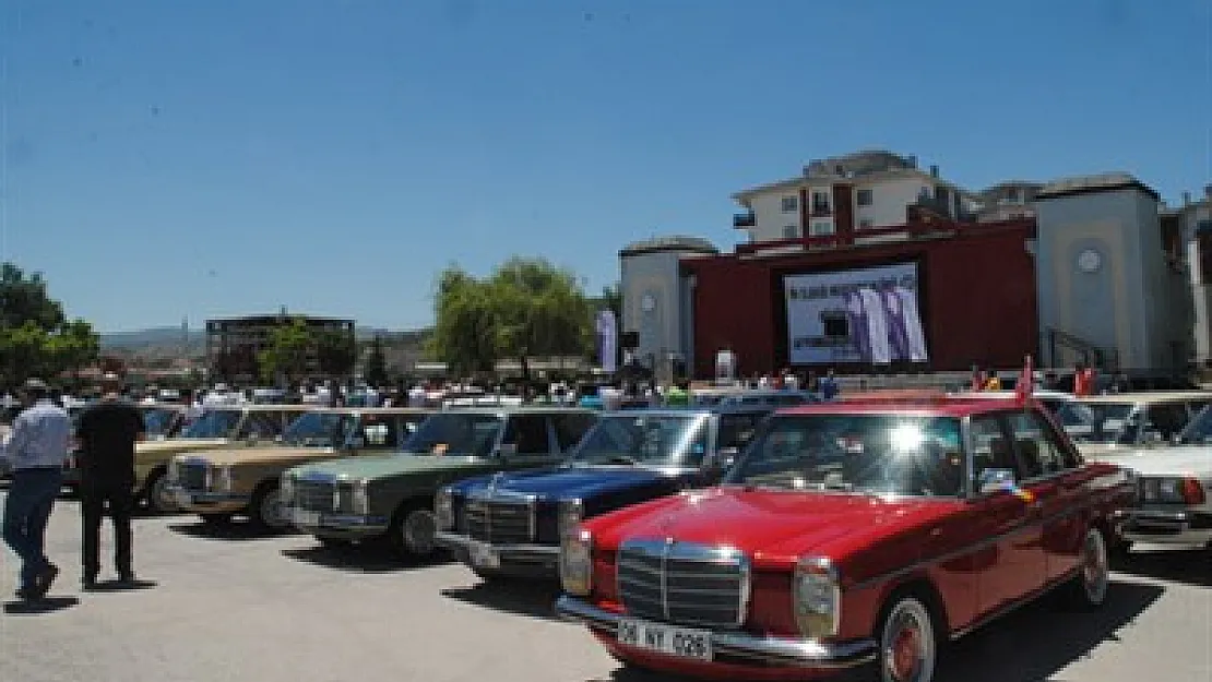 Mercedes tutkunları Afyon'da buluştu – Kocatepe Gazetesi