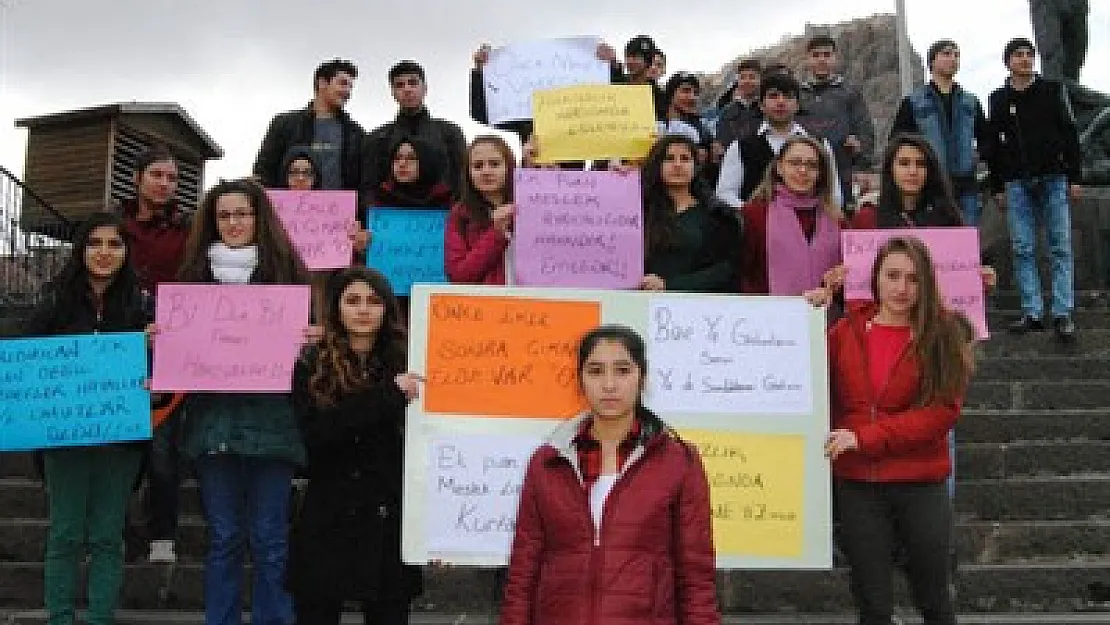 Meslek liseliler ek puan kaldırılmasına tepkili