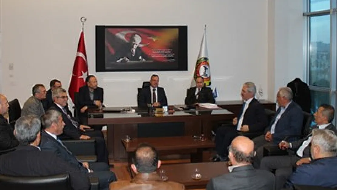 MHP, ATSO'yu ziyaret etti – Kocatepe Gazetesi
