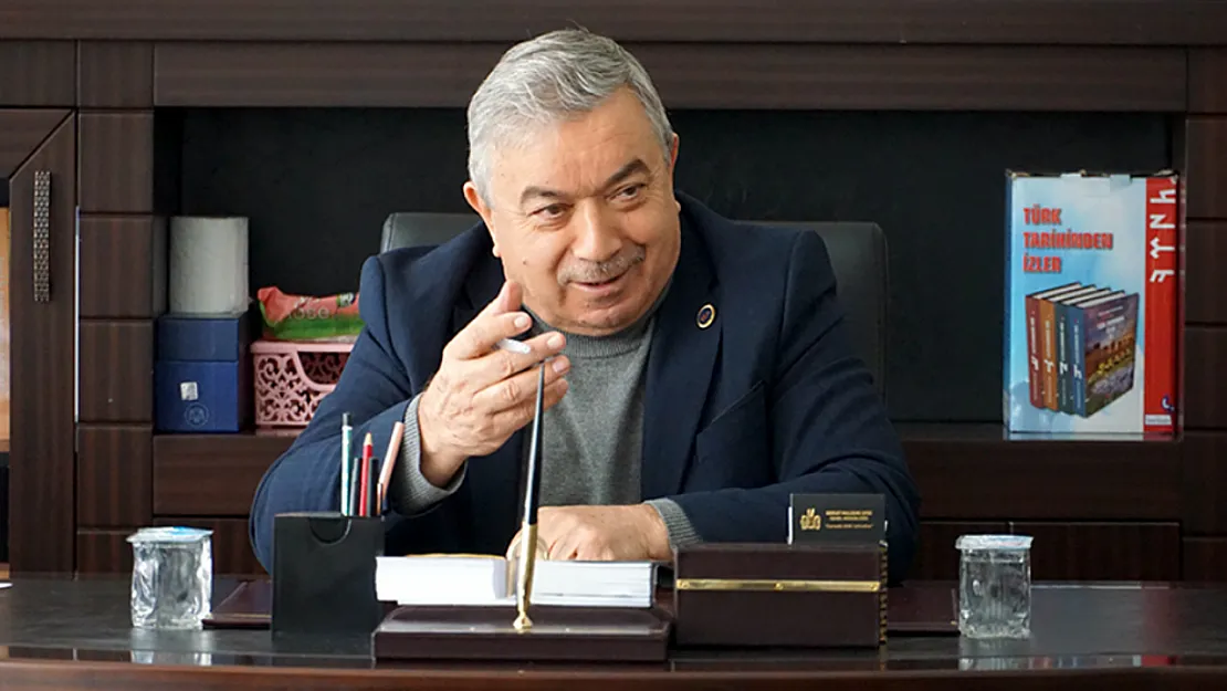 MHP'li Başkan Özaşkın'dan Milletvekili Özkaya'ya Hem İkaz, Hem Hatırlatma: 'Şuhut'u Bırak, Dinar'a Bak'