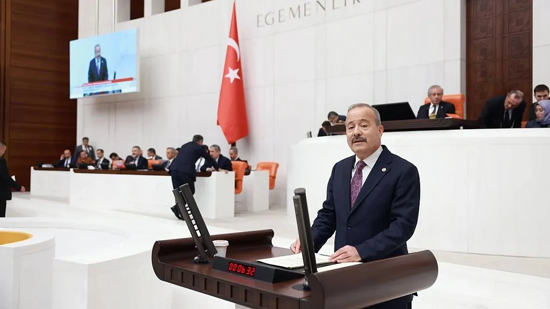 Milletvekili Taytak'tan Kocatepe Gazetesi'ne Anlamlı Mesaj: 60 Yıldır Afyon'un Sesi Oldunuz