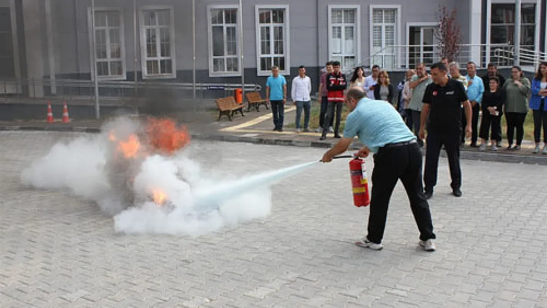 Milli Eğitim Müdürlüğü'nde tatbikat yapıldı