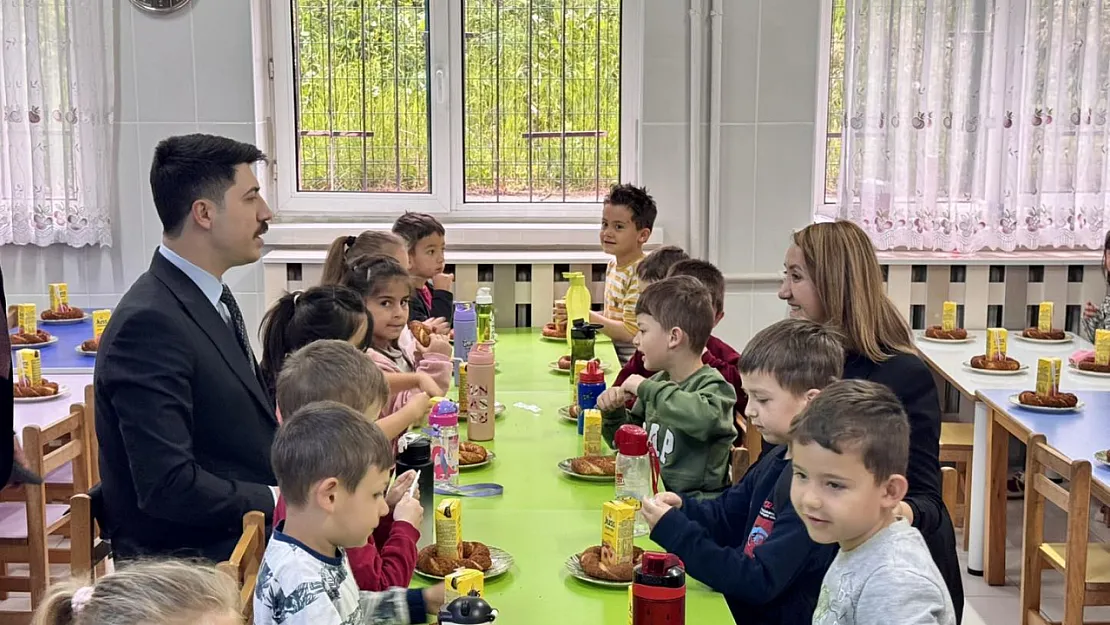 Minik Yüreklerle Büyük Buluşma