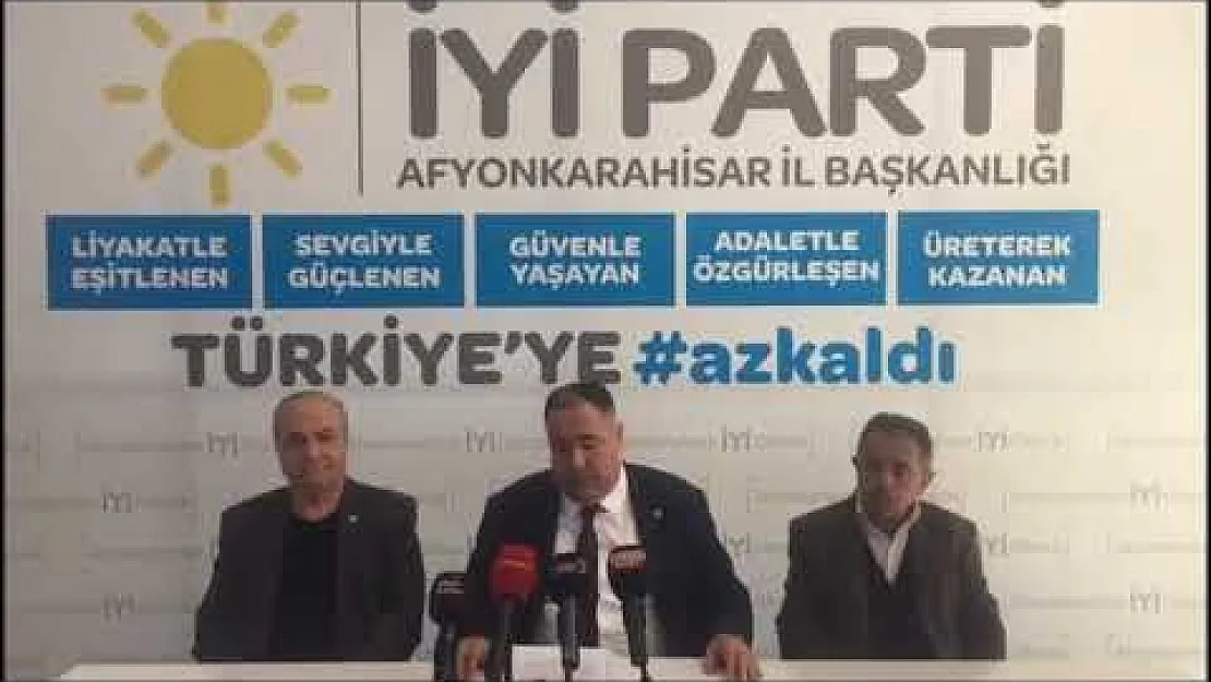 Mısırlıoğlu'ndan AK Parti'li Belediye Başkanlarına yaylım ateşi