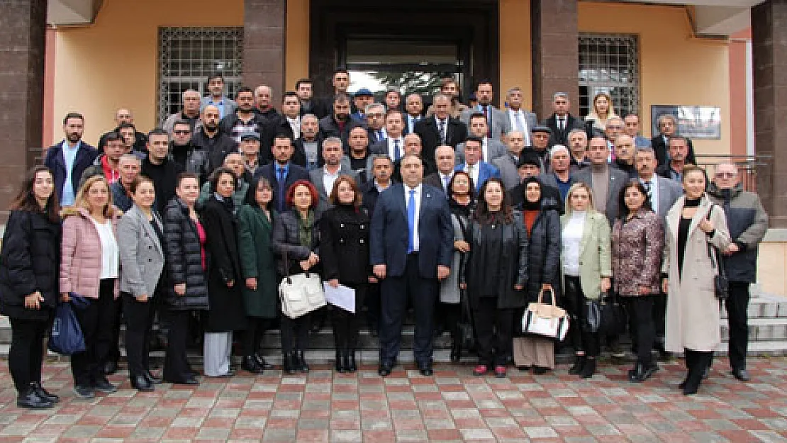 Mısırlıoğlu'ndan eleştiri bombardımanı