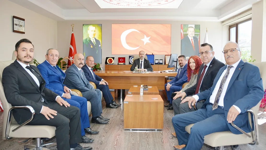 Müdür Öztürk, Hayırlı Olsun Ziyaretlerini Kabul Ediyor