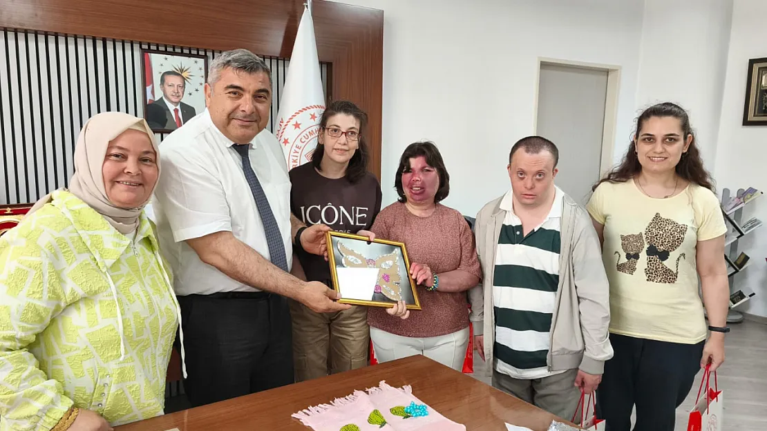 Müdür Sünnetci'ye 'Özel' Ziyaret