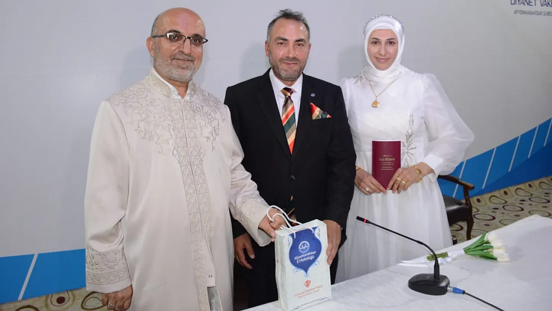 Müftü İmamoğlu, Personelinin Nikâhını Kıydı
