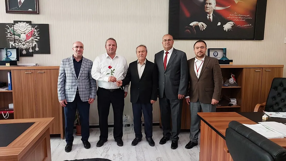 Müftülükten Devlet Hastanesine Kandil Ziyareti