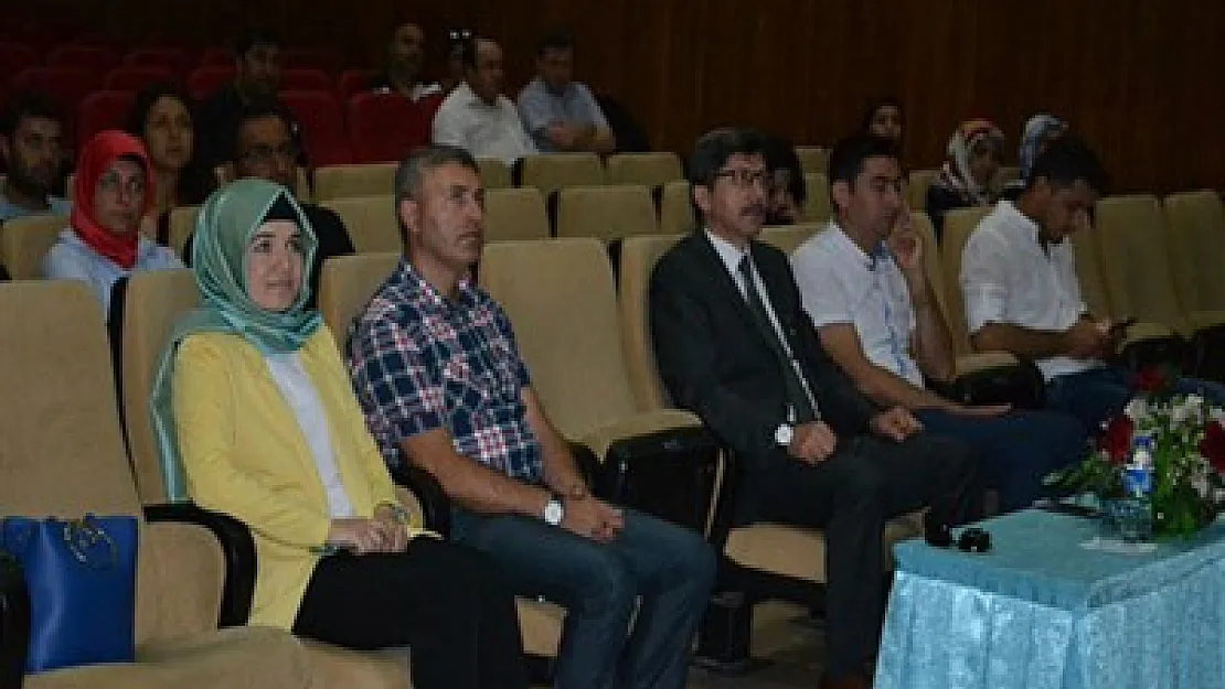'Mültecilere Türkçe'nin öğretilmesi hayati öneme sahip'