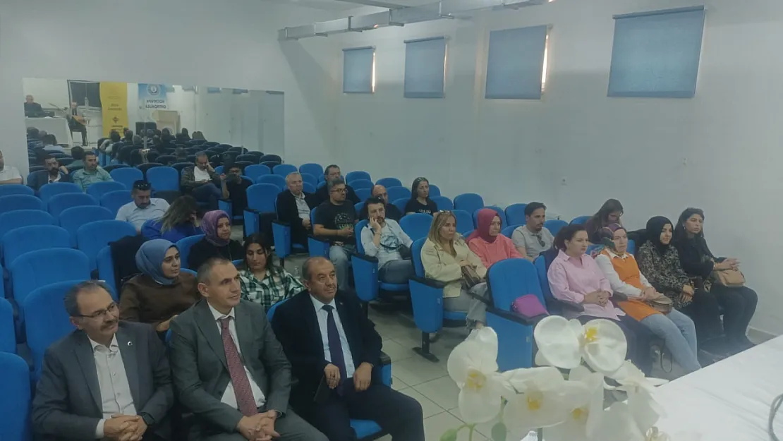 Müzik Akademisi'nde Yerel Rüzgar