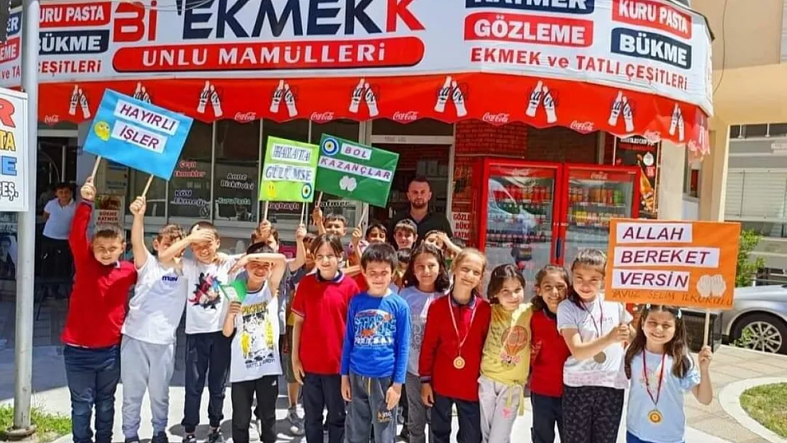 Öğrencilerden Esnafa Ahilik Haftası Ziyareti