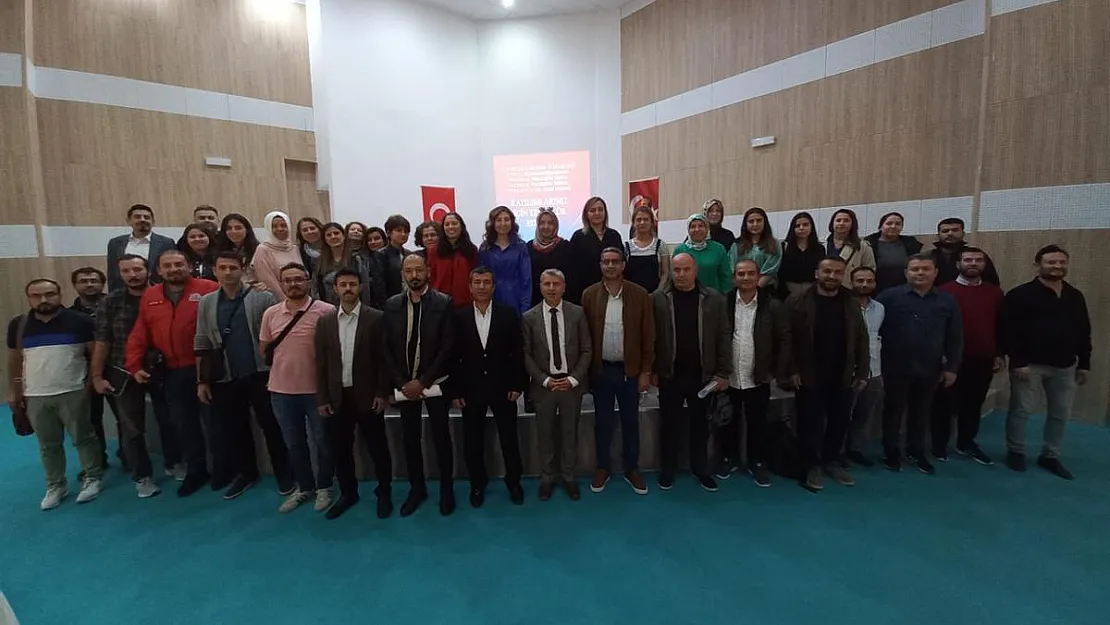 Öğretmenlere seminer verildi