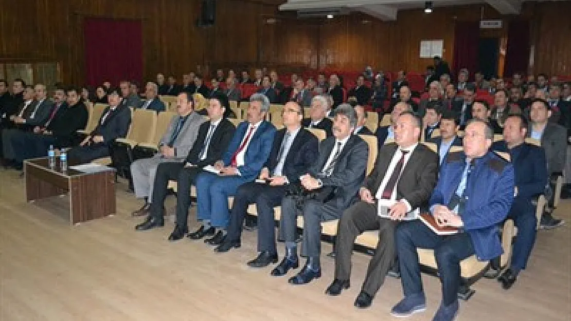 Öğretmenleri yetiştirecekler, kursa tabi tutuluyor