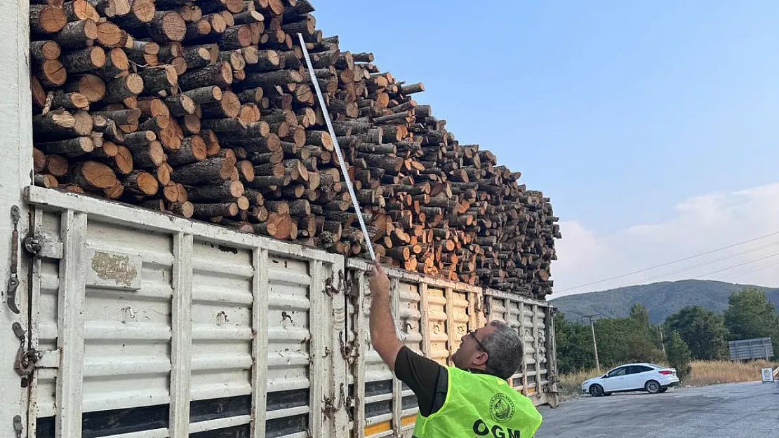 Orman Emvali Taşıyan Araçlara Sıkı Denetim