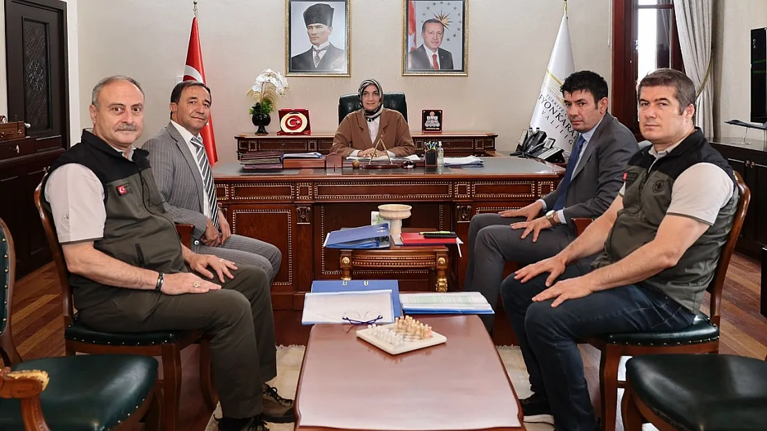 Orman Müdürleri, Vali Yiğitbaşı'na Brifing Verdi