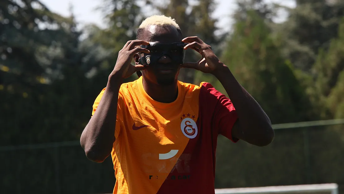 Osimhen'i Eskişehir'de Gören Şaşırıyor