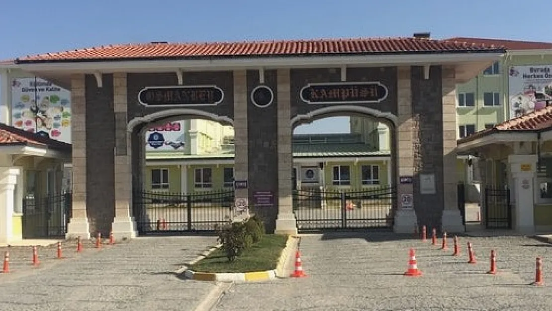 Osmanbey Koleji öğrencileri'nden Suriyeli sığınmacılara destek