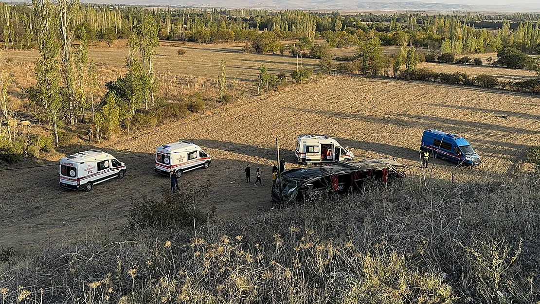 Otobüs Kazasında Şok Gelişme: Yaralılardan Biri Hayatını Kaybetti