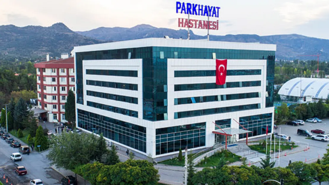 PARKHAYAT'ta başarılı göz nakli