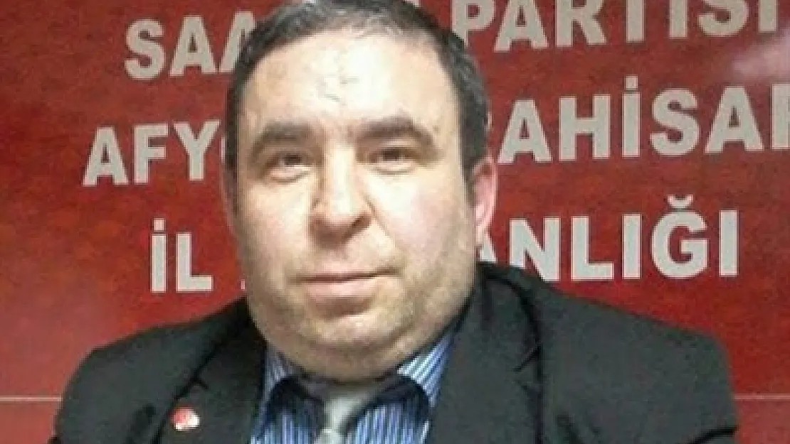 'Partili Cumhurbaşkanlığı yerine seçim barajını düşürün'
