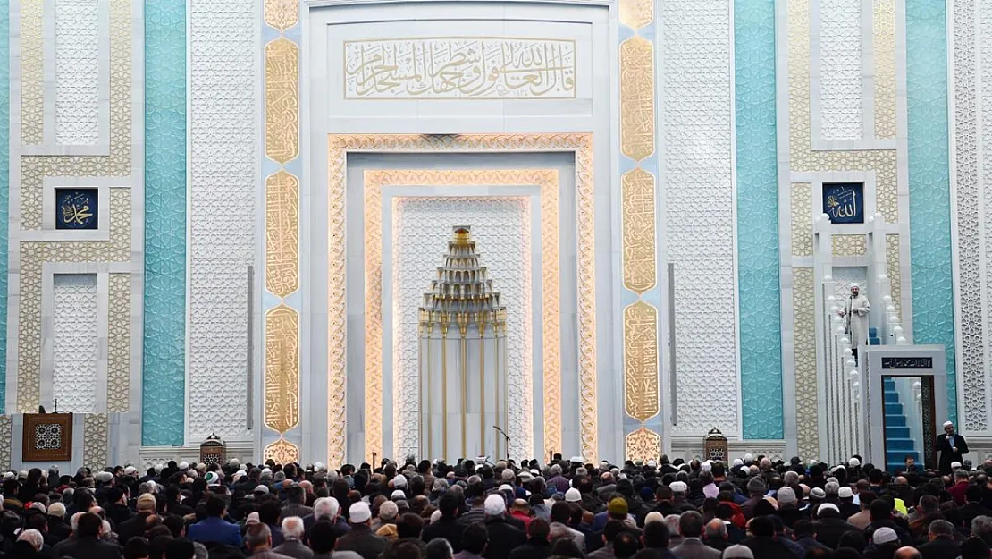 Peygamber Efendimiz'in (S.A.V.) Dünyayı Teşrifleri İçin Yıl Boyu Etkinlik