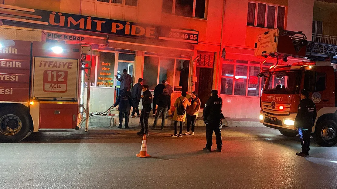 Pidecide Çıkan Yangına İtfaiye Müdahale Etti