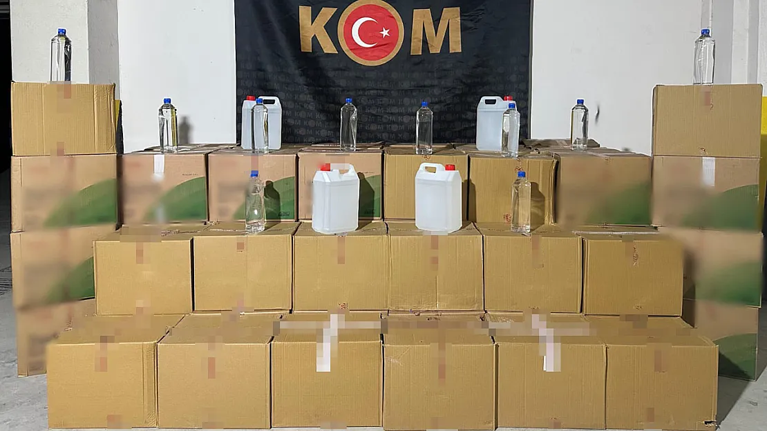 Polis Ekipleri Bin 500 Litre Kaçak Alkol Ele Geçirdi