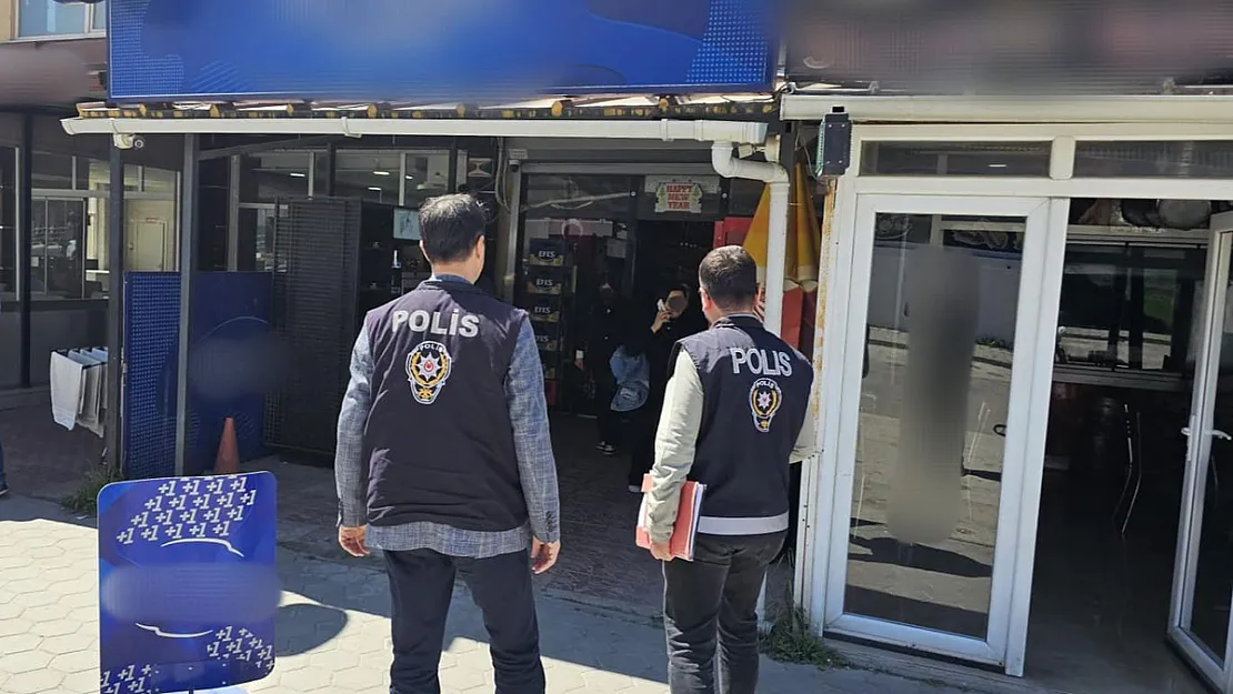 Polis Ekiplerinden Okul Çevrelerinde Denetim