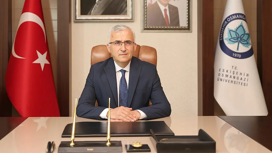 Rektör Çolak: '15 Temmuz, Milletimizin Demokrasiye Sahip Çıkışının Destanıdır'