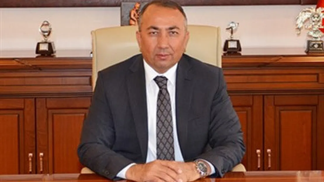 Sahte para ile dolandırmaya çalıştı