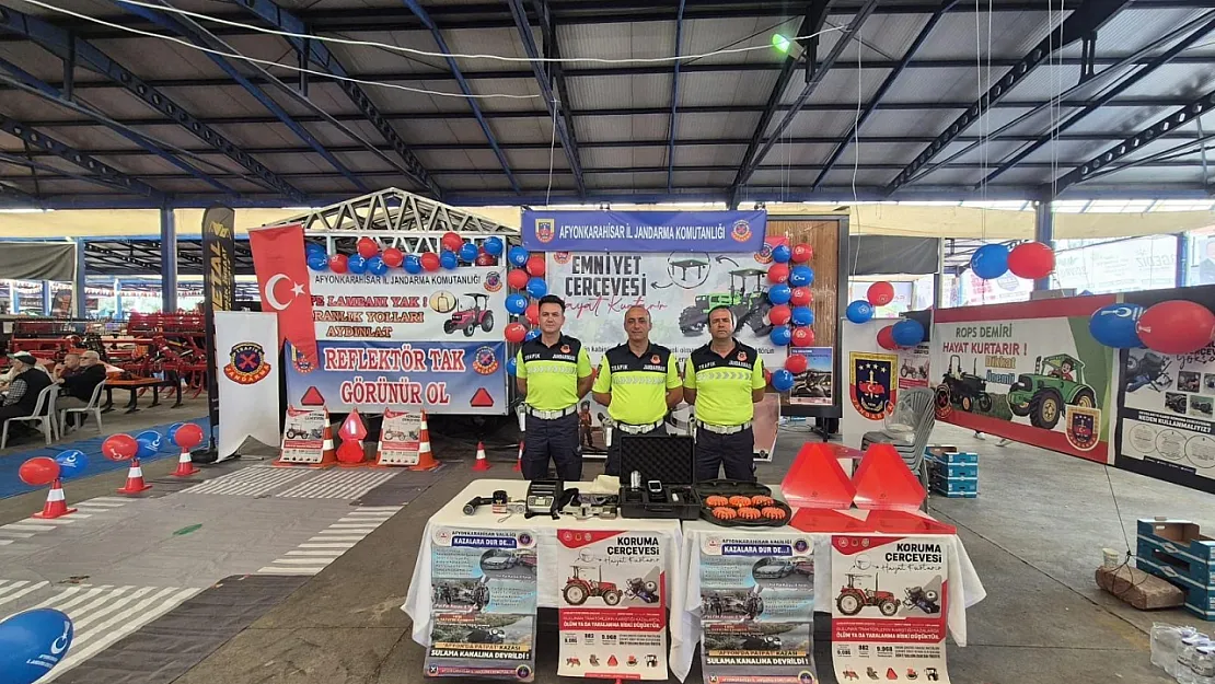 Sandıklı'da Jandarmadan Trafik Eğitimi