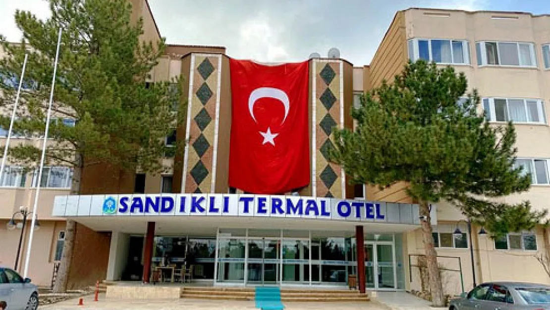 Sandıklı Termal Otel  konuklarını memnun ediyor