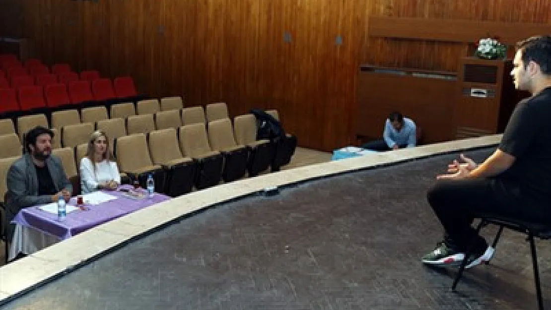 Şehir Tiyatrosu, oyuncuları seçti – Kocatepe Gazetesi