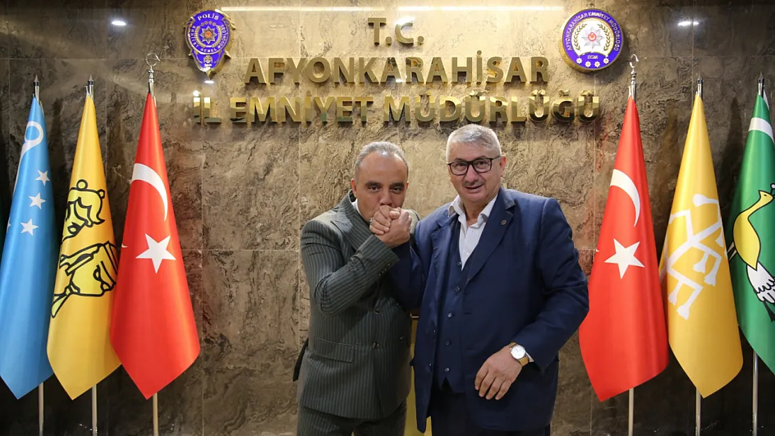 Şehit Babası Devlet'in Baştacı