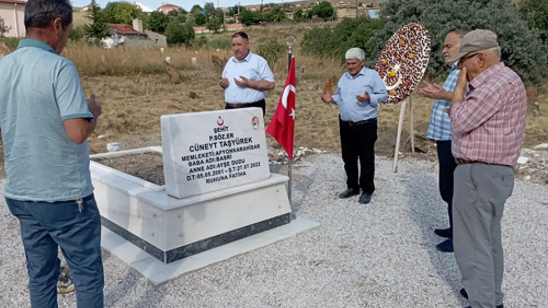 'Şehitlerimizin ruhları şad olsun'